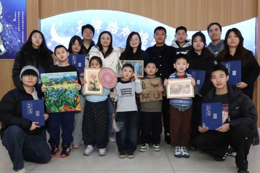 【艺术设计系】以艺传情，守护星星——艺术设计系开展公益实践活动