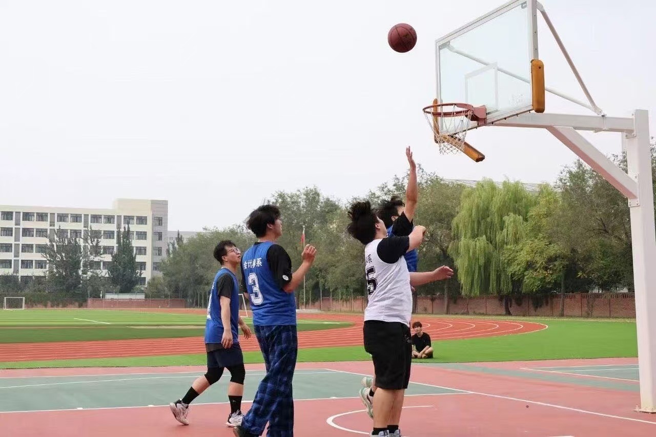 微信图片_20260924172142_886_930.jpg