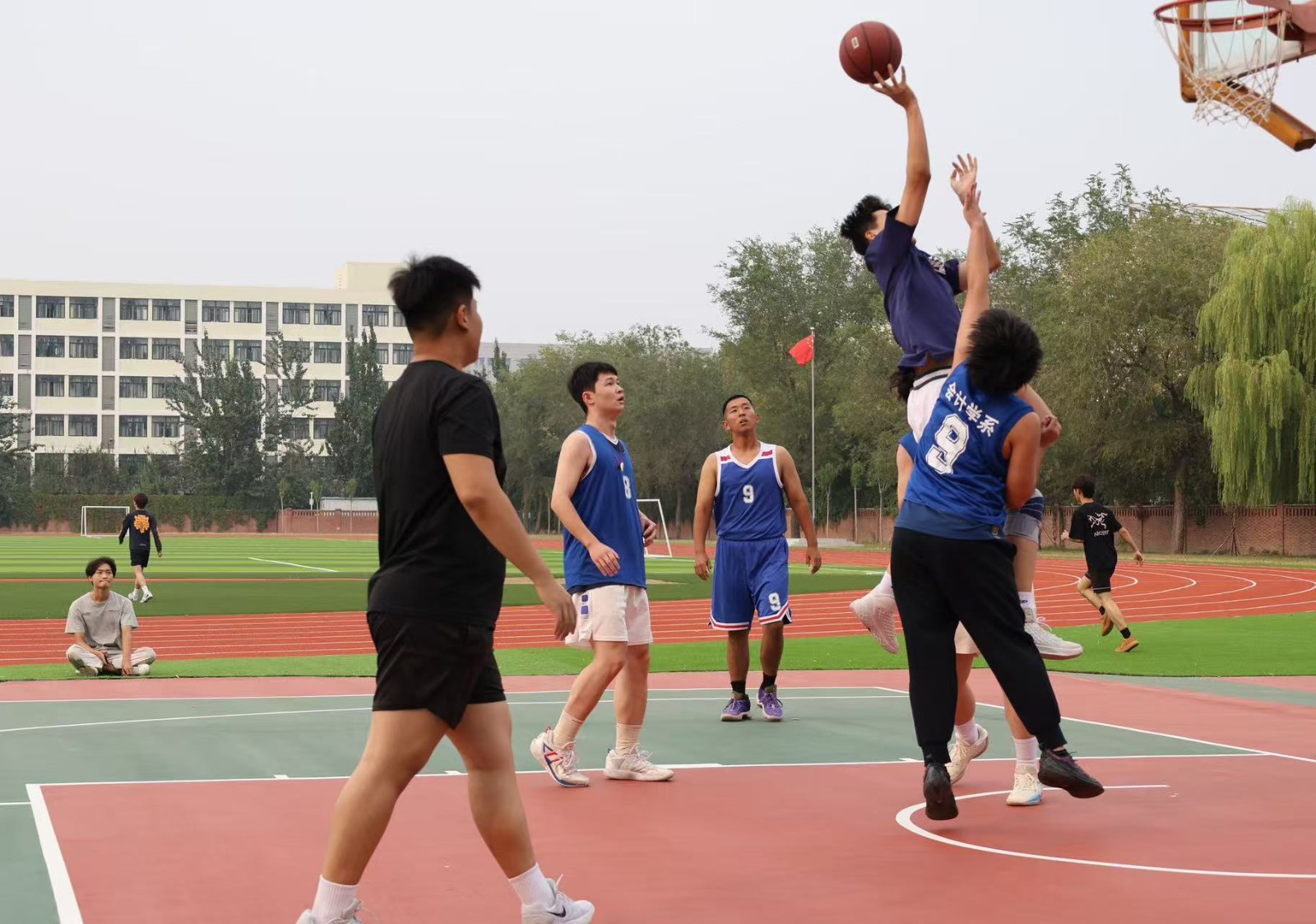 微信图片_20260924172515_887_930.jpg