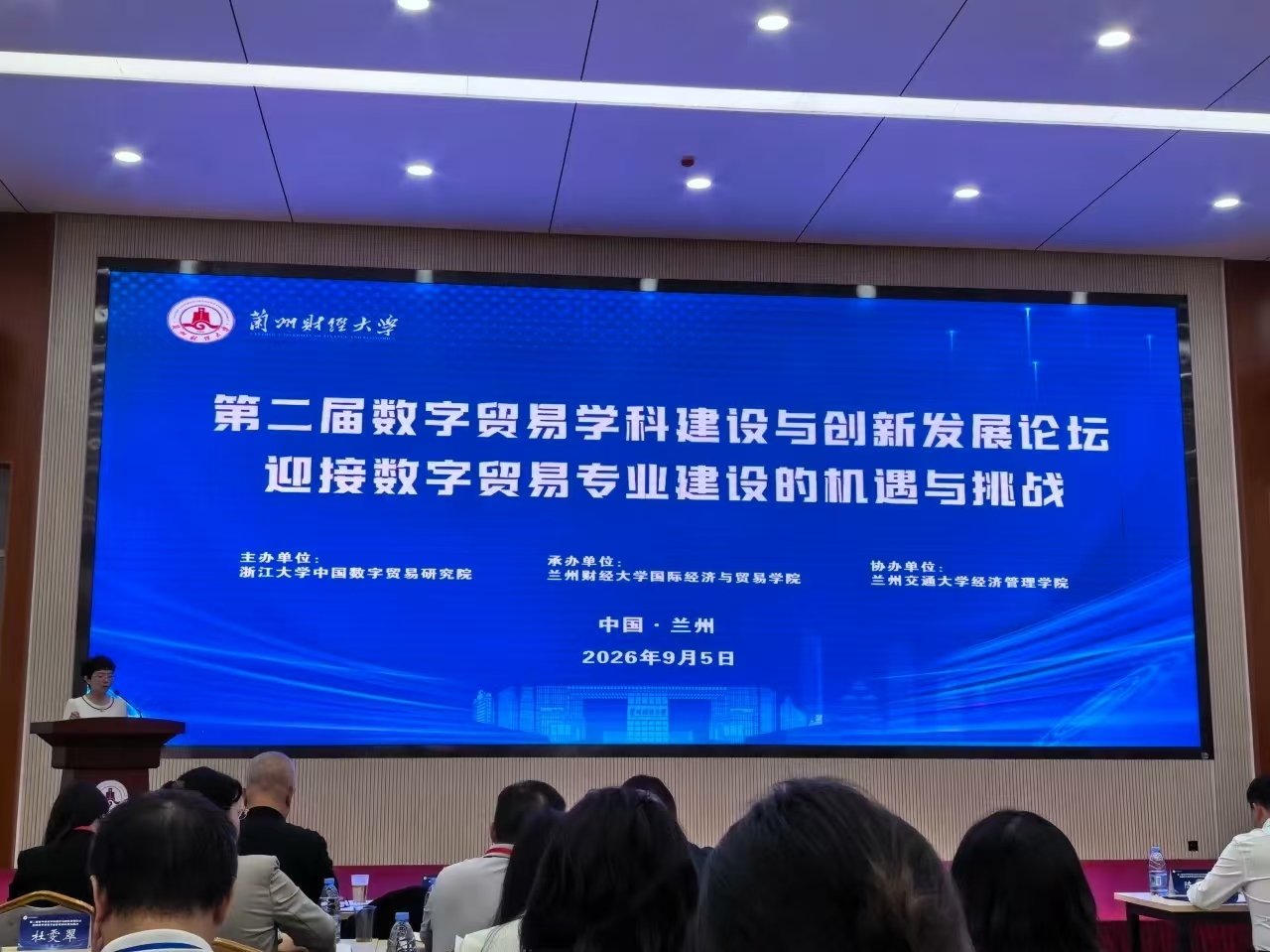 92c10bae6a4553222243defaba5f7575.jpg