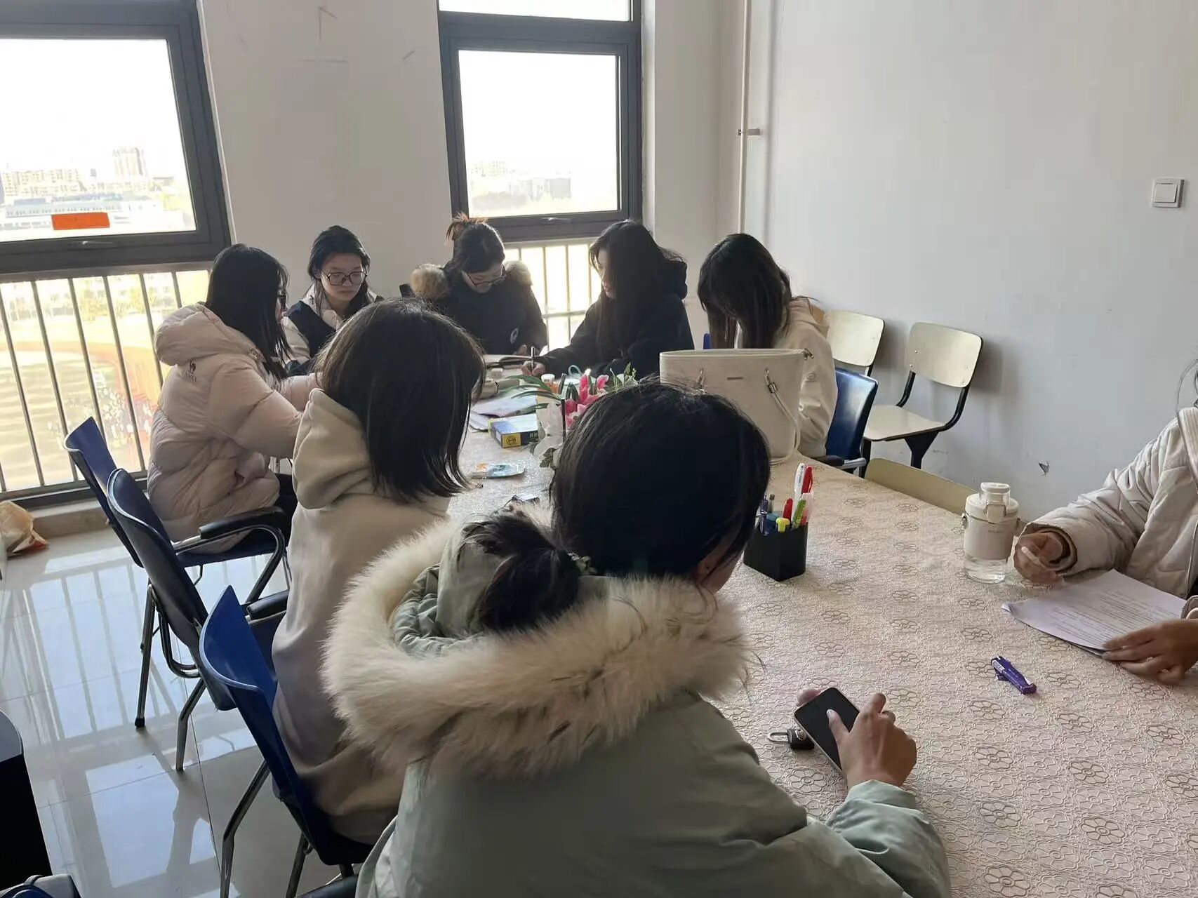 同心笃行 聚势而上 | 外语系团总支学生会第十一周部门会议总结