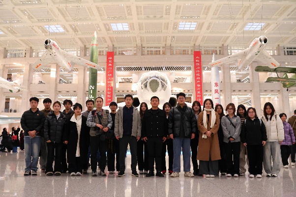 【艺术设计系】艺术设计系师生党员赴中国共产党历史展览馆和中国人民革命军事博物馆开展主题党日活动