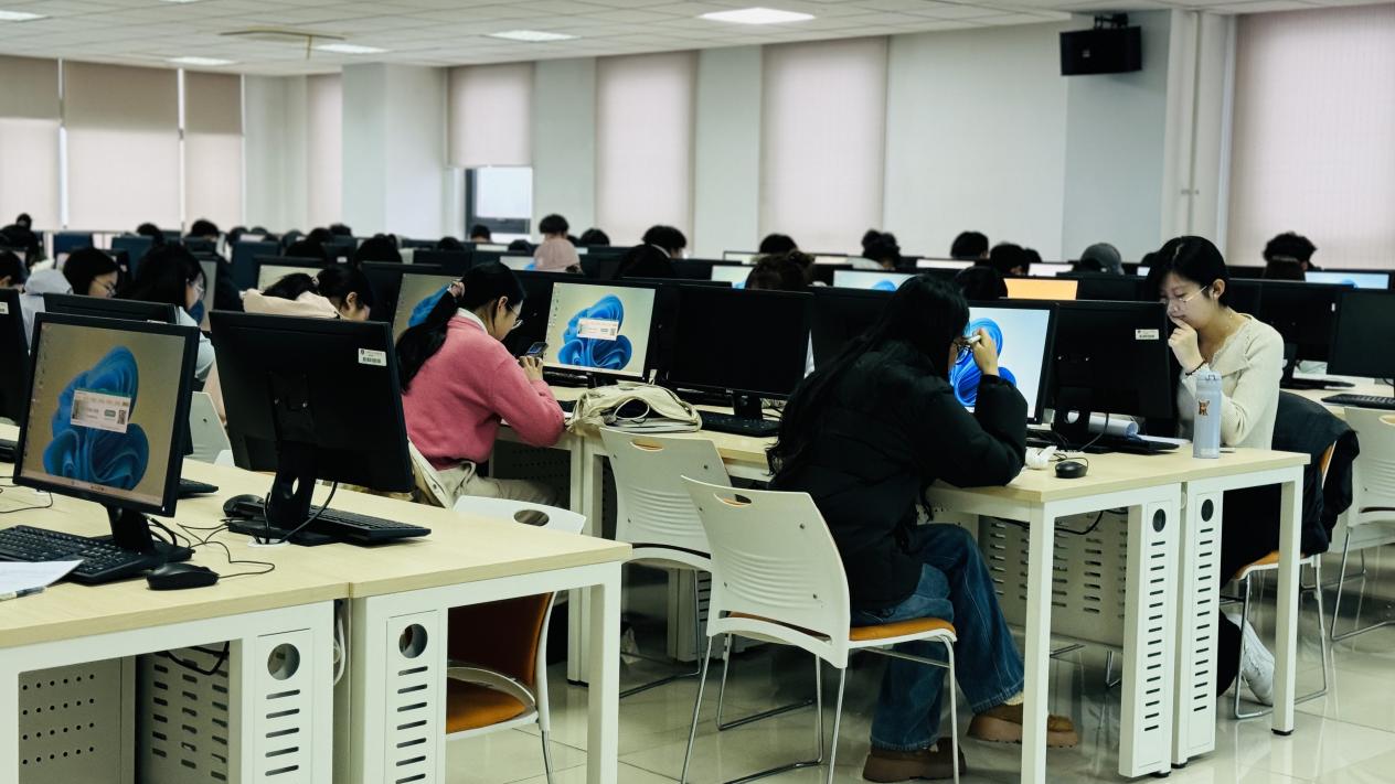 学院开展2026年春季学期教学检查