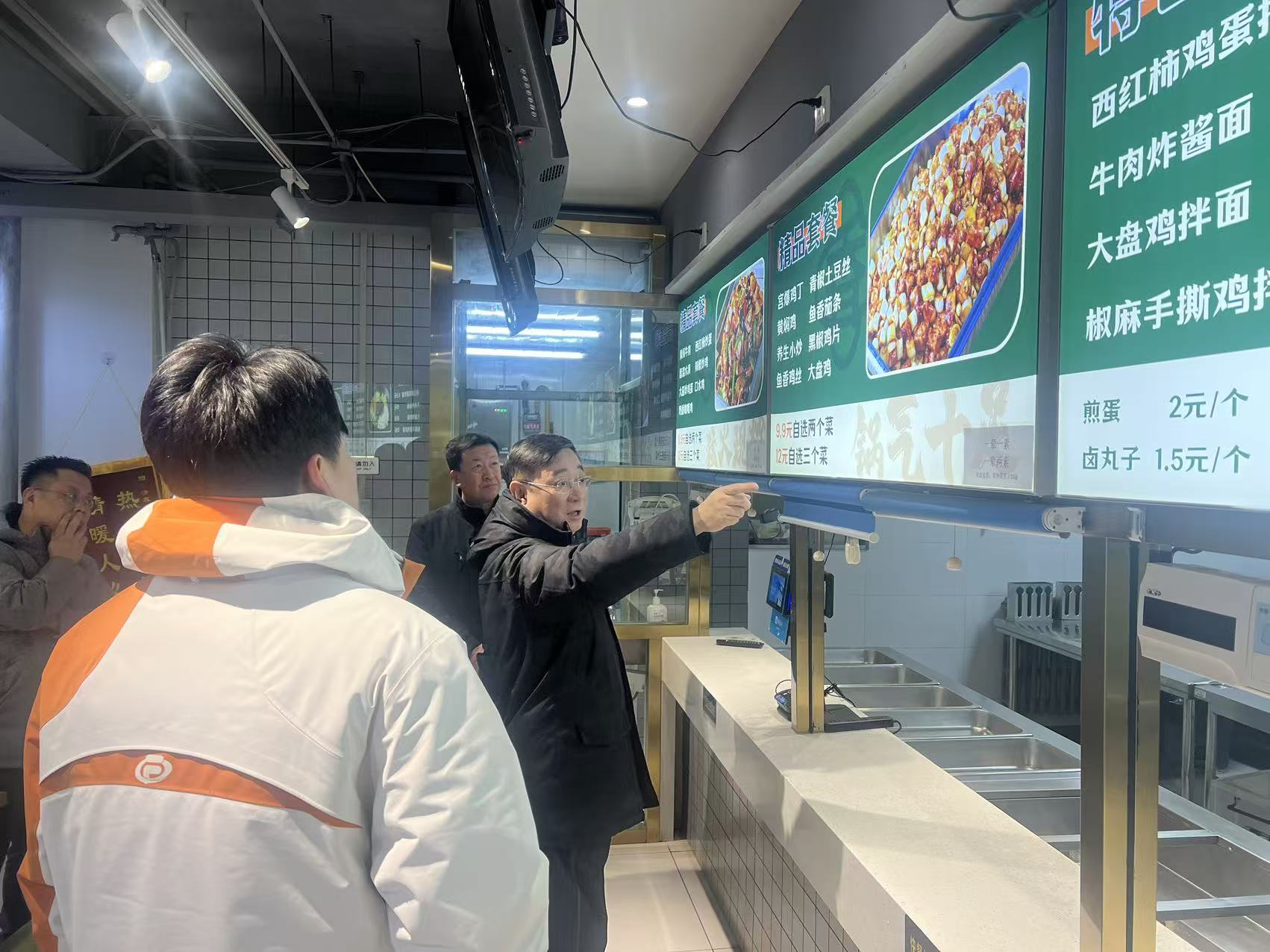 聚焦餐饮保障 筑牢安全防线——学院开展春季开学前食堂专项检查