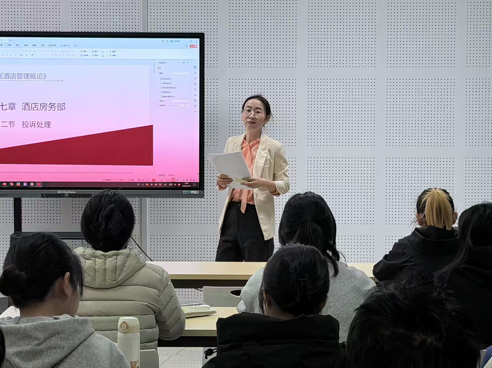 实验教学管理部全力保障“第六届高校教师教学创新大赛” 校赛课堂实录拍摄顺利开展